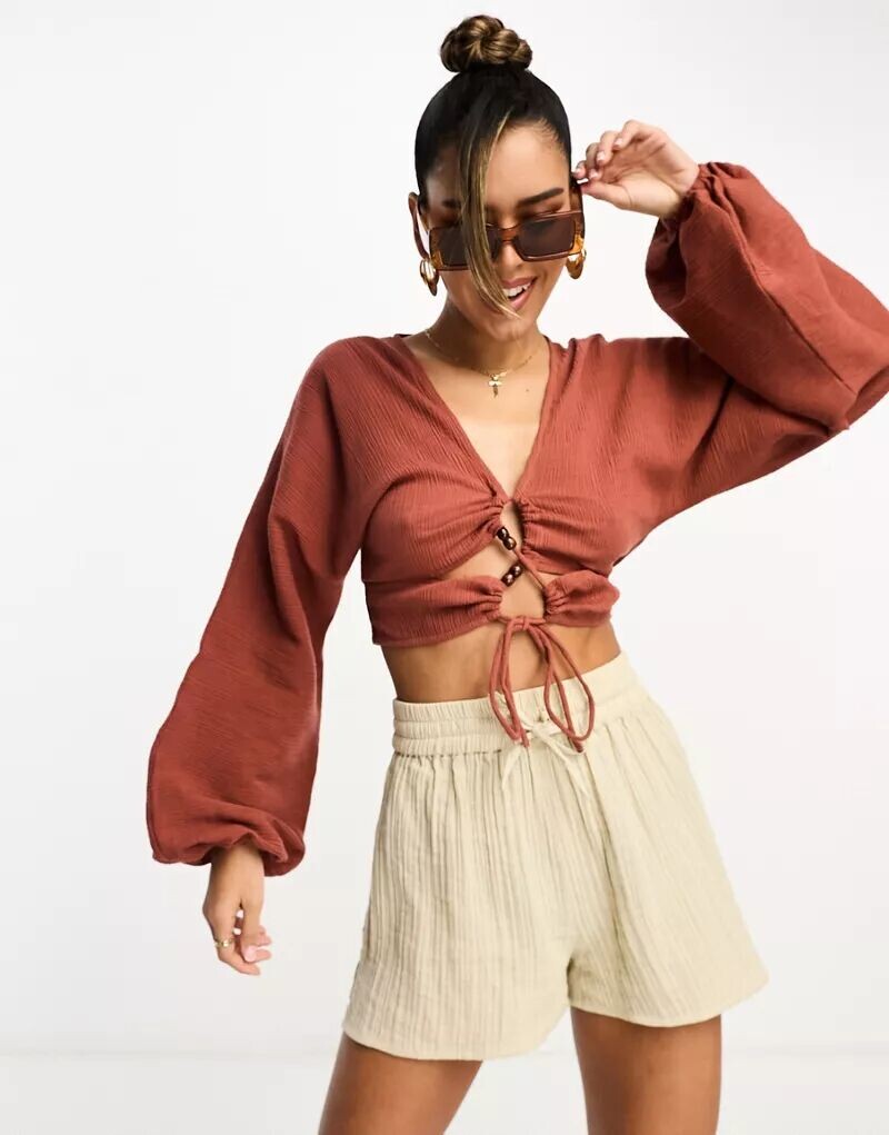 

Ржавый топ со шнуровкой и жатыми длинными рукавами ASOS