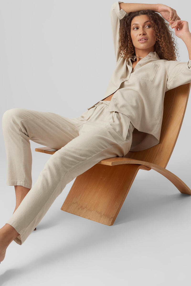 Льняные брюки с эластичной резинкой на талии Vero Moda, серый