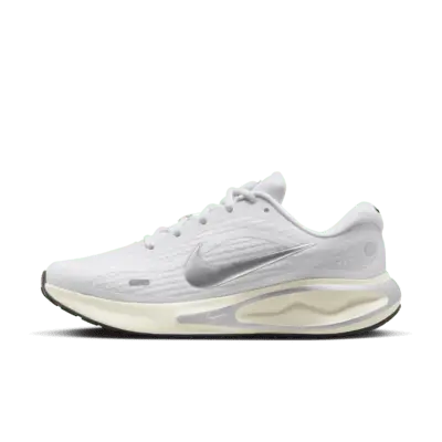 

Кроссовки Nike Journey Run, цвет White/Platinum Tint/Coconut Milk/Metallic Silver