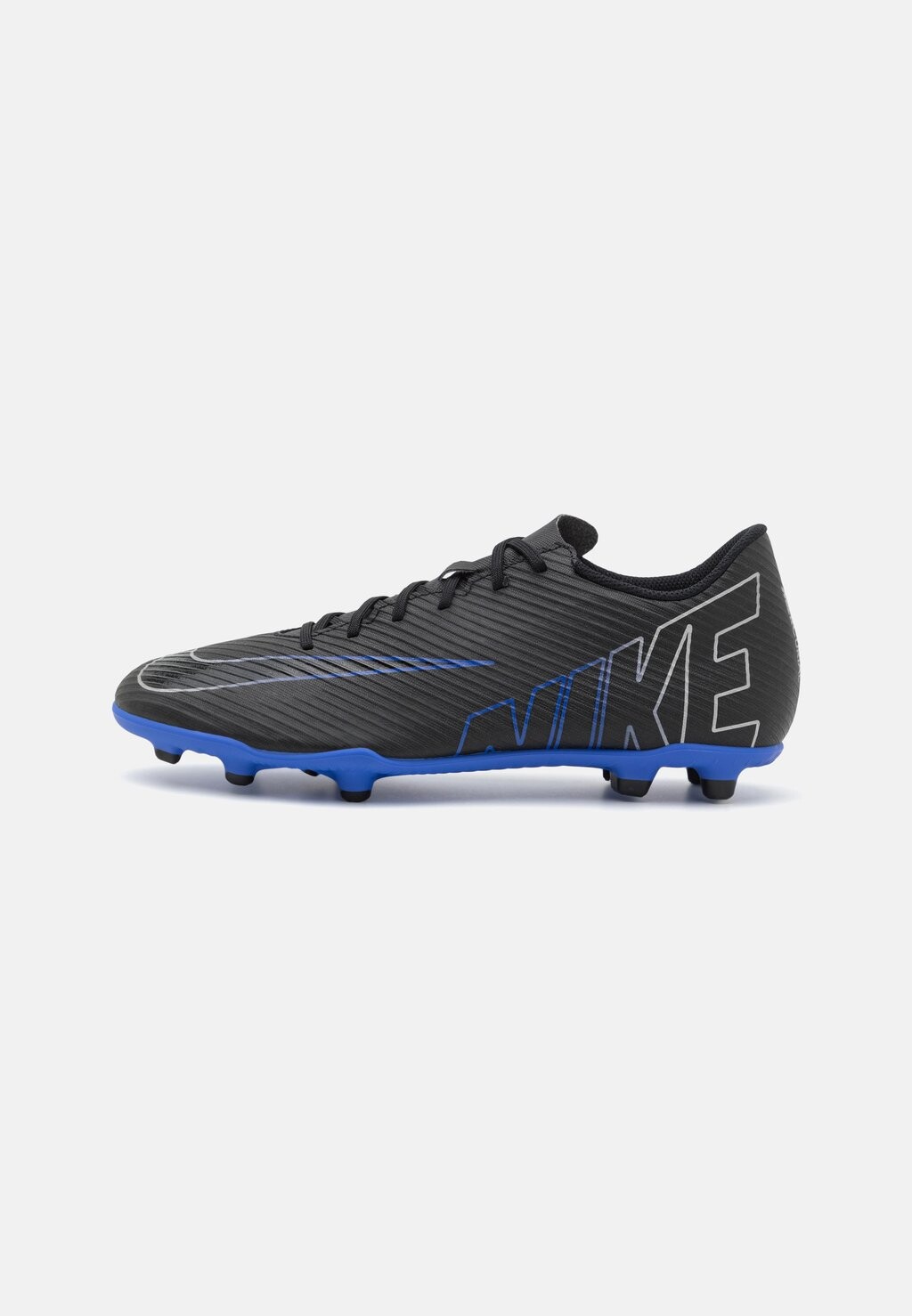 

Бутсы Nike