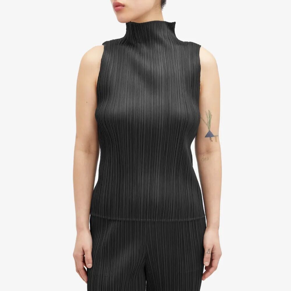 

Pleats Please Issey Miyake Жилет с закругленным вырезом Basics, черный