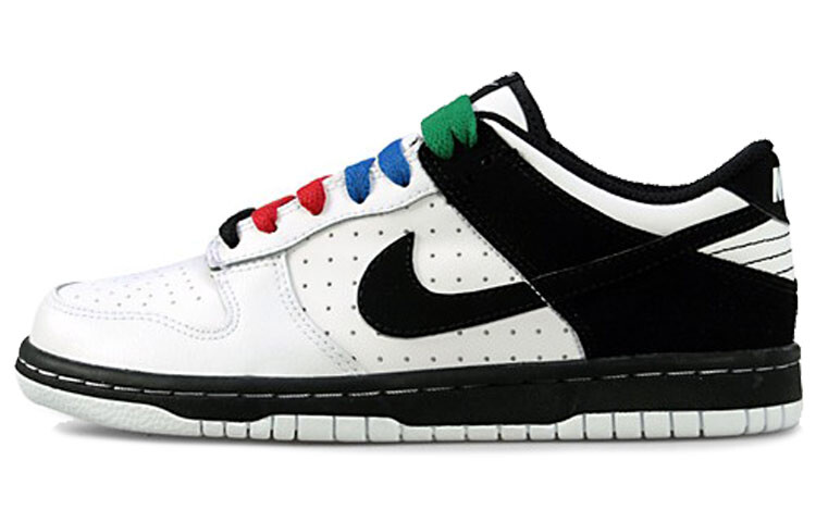 

Женские кроссовки для скейтбординга Nike Dunk Low