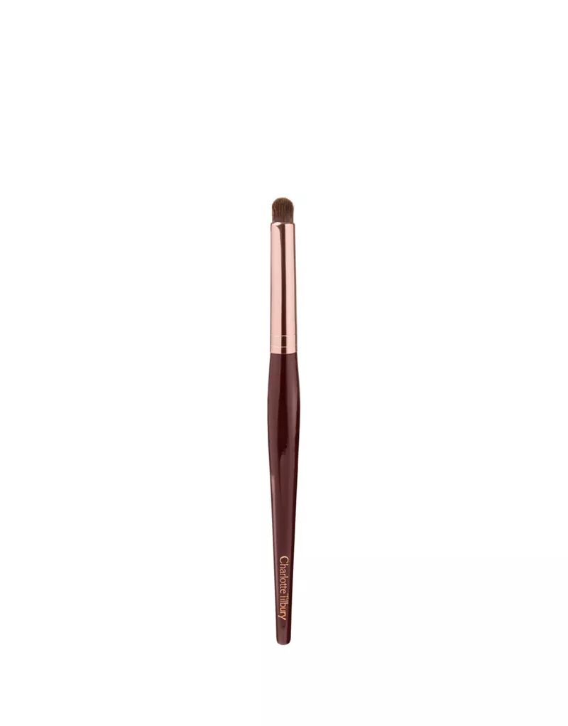 

Шарлотта Тилбери – кисть для глазного блендера Charlotte Tilbury