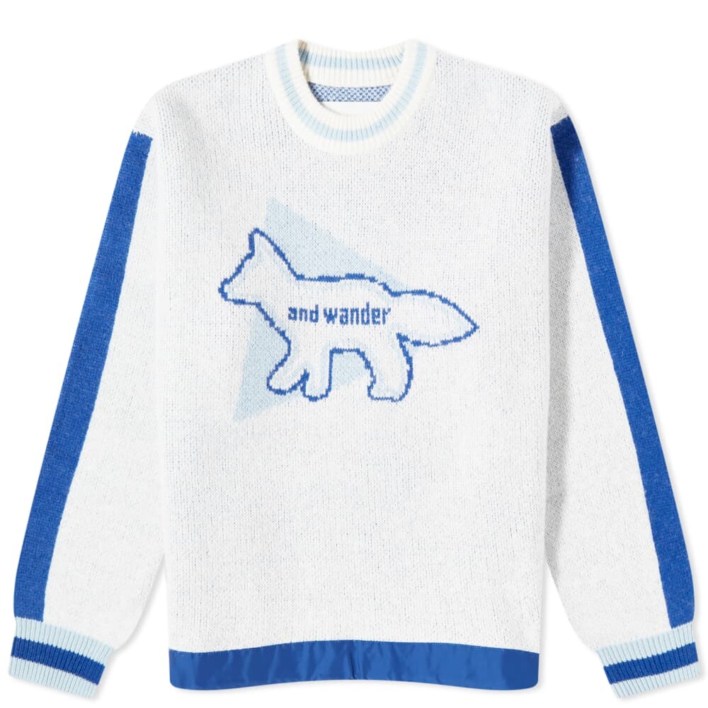 

Свитер And Wander x Maison Kitsune Crew Knit, белый