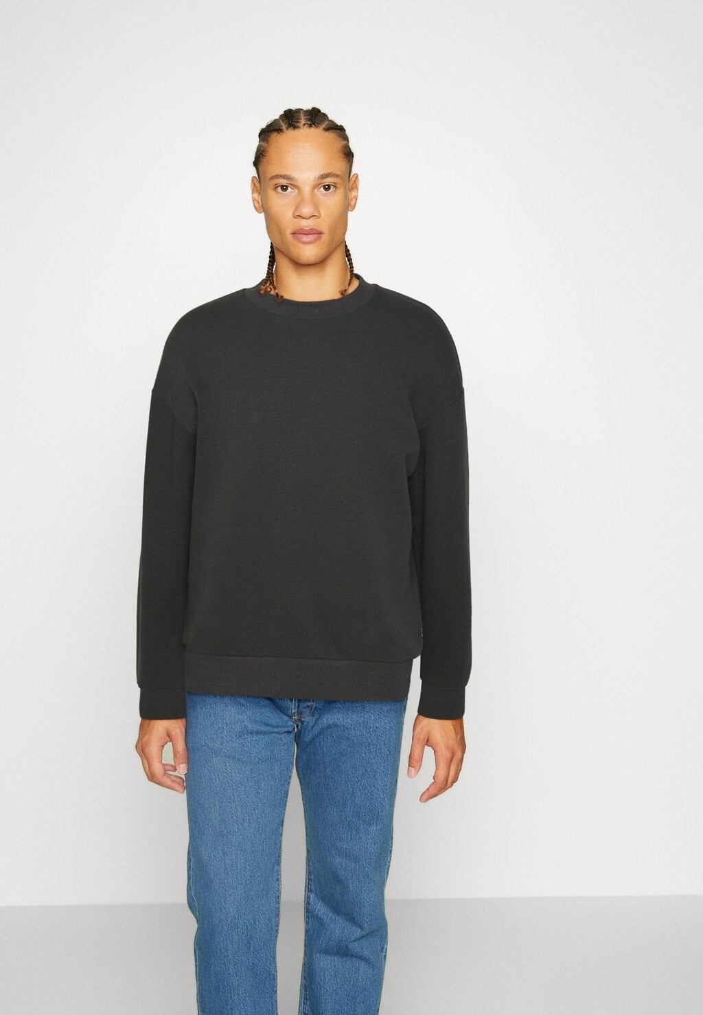 

Толстовка Jack & Jones Jprblakam Clean Crew Neck, черное дерево, Серый
