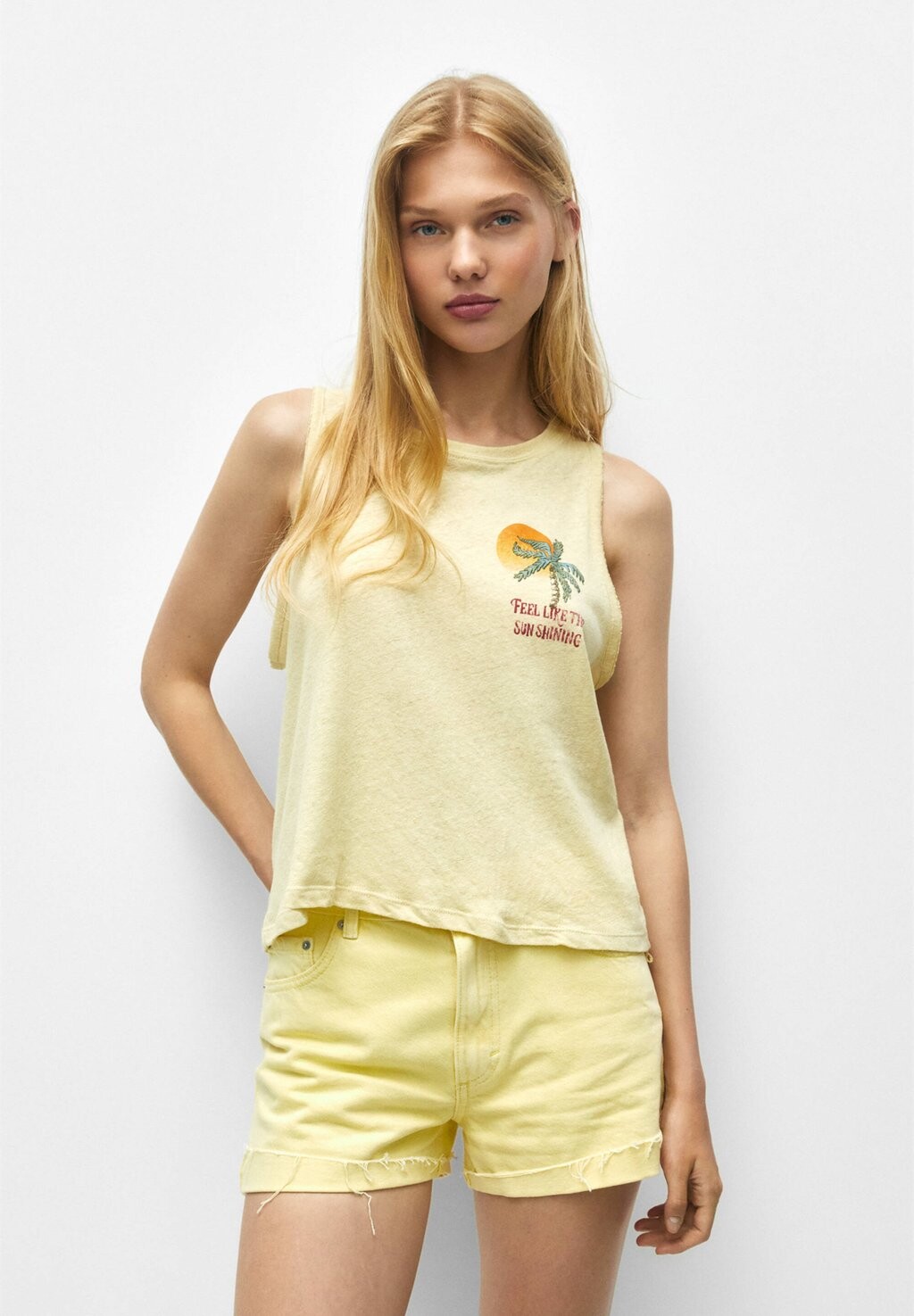 

Топ PULL&BEAR