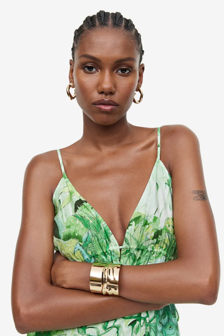 

Длинное платье со шнурками H&M, зеленый