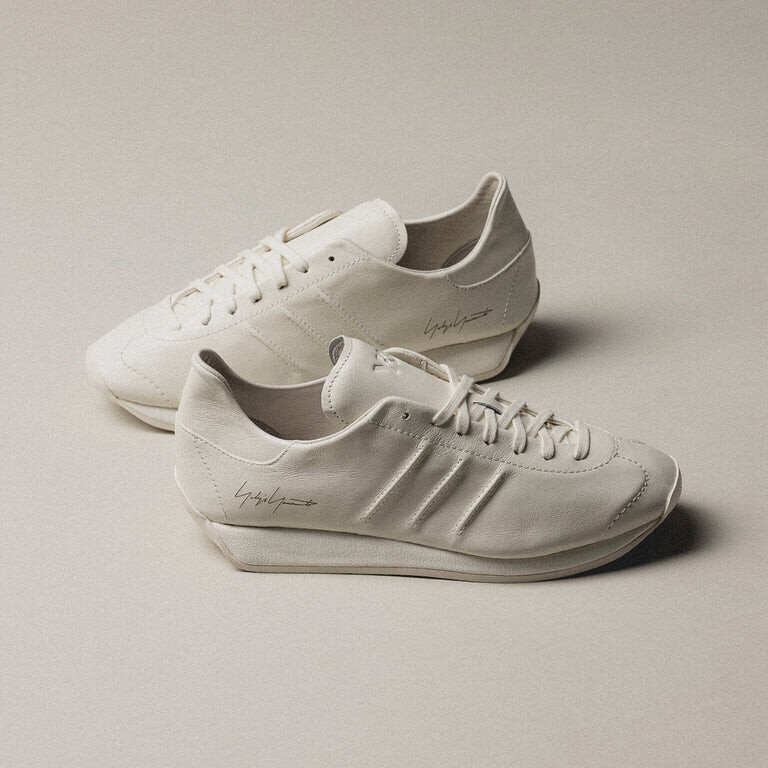 

Кроссовки Country Adidas, белый