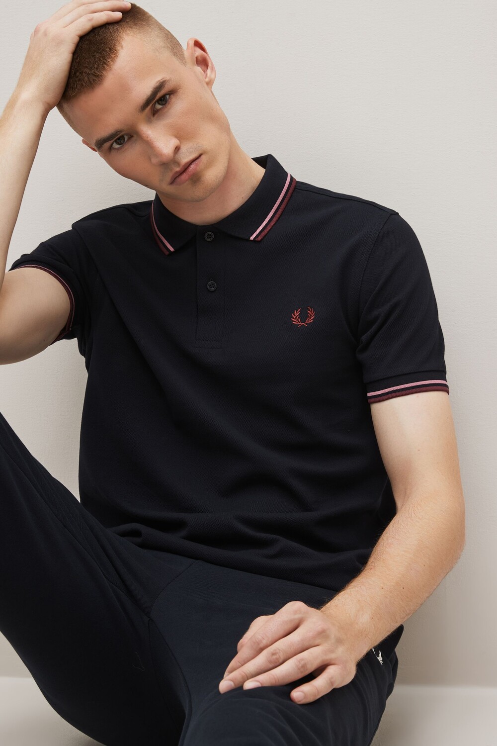 

Мужская рубашка-поло с двойными полосками Fred Perry, синий
