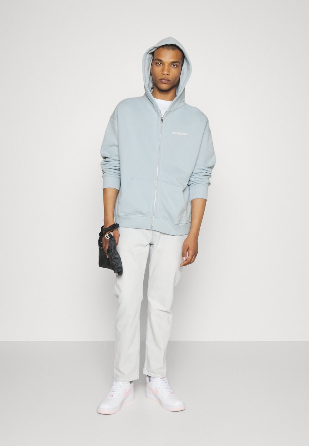 

Толстовка на молнии LIGHT ZIP HOODIE UNISEX LOW LIGHTS STUDIOS, небесно-голубой, Синий