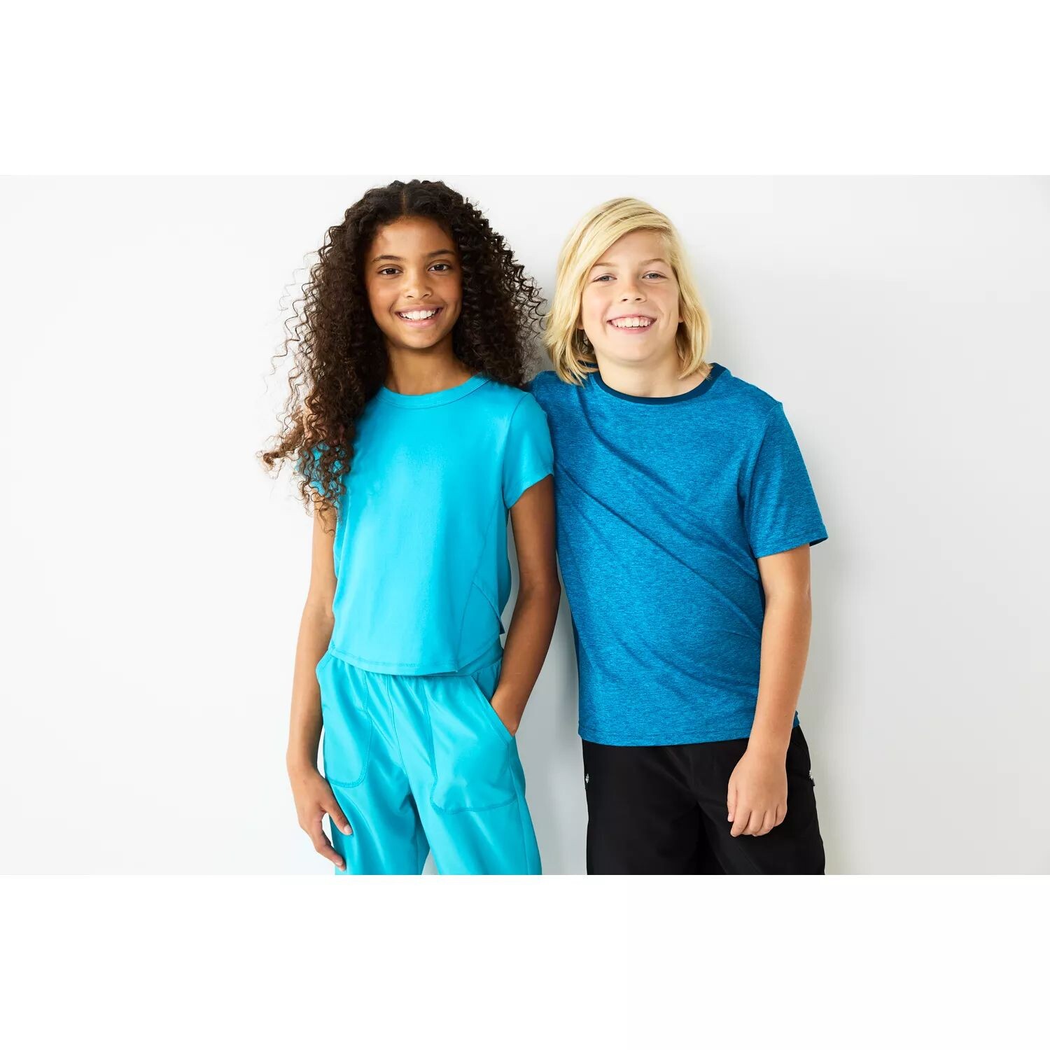 

Мягкая футболка Tek Gear для девочек 7–20 лет в цвете Regular и Plus Tek Gear