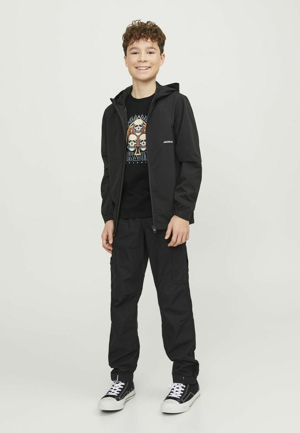 

Футболка с принтом JORHEAVENS TEE CREW NECK Jack & Jones Junior, черный