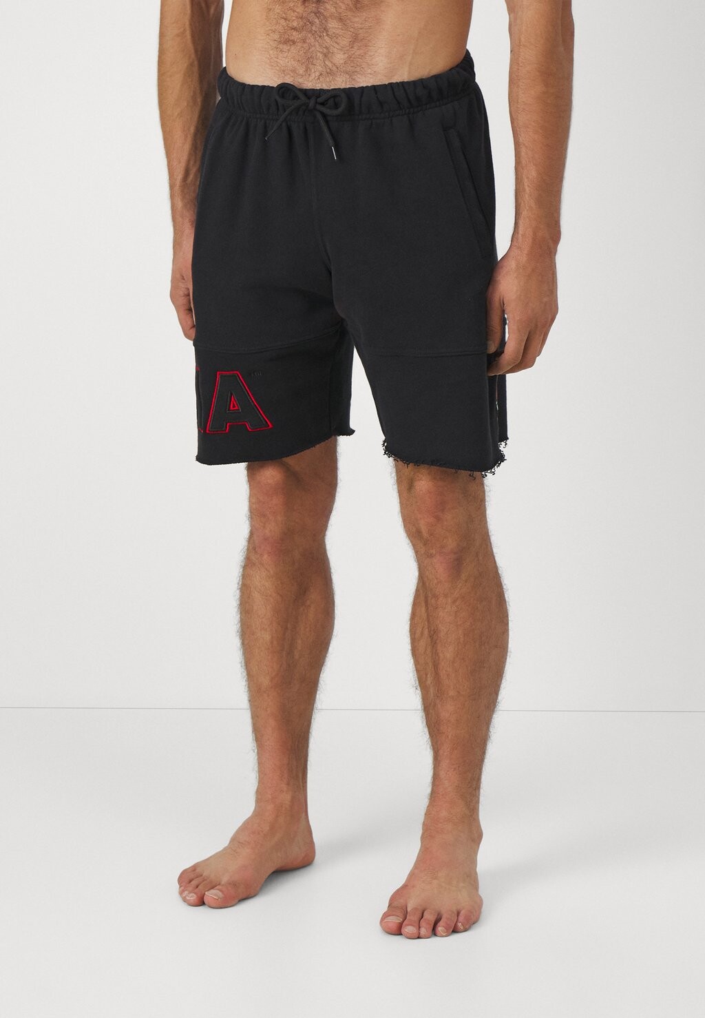 

Спортивные шорты Men Nebbia, черный