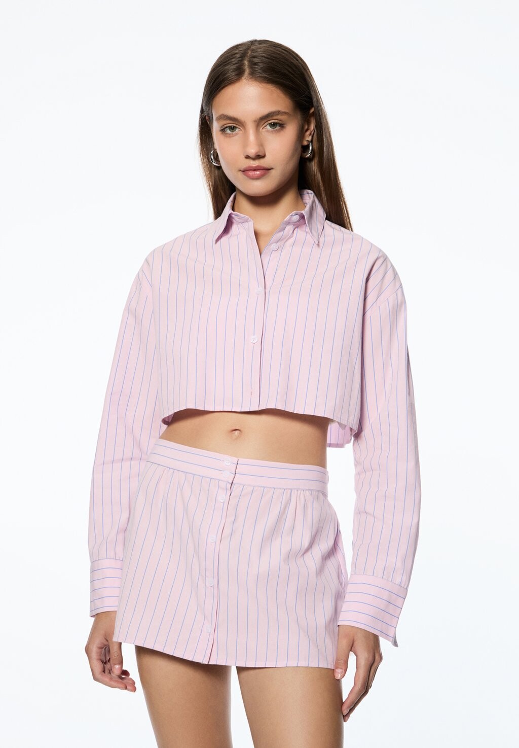 

Блузка на пуговицах Striped Cropped PULL&BEAR, розовый