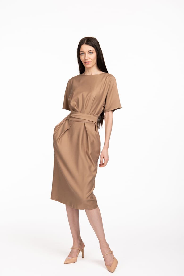 Приталенное платье Roxanne Couture De Marie, коричневый термобутылка contigo matterhorn couture 0 59л белый коричневый