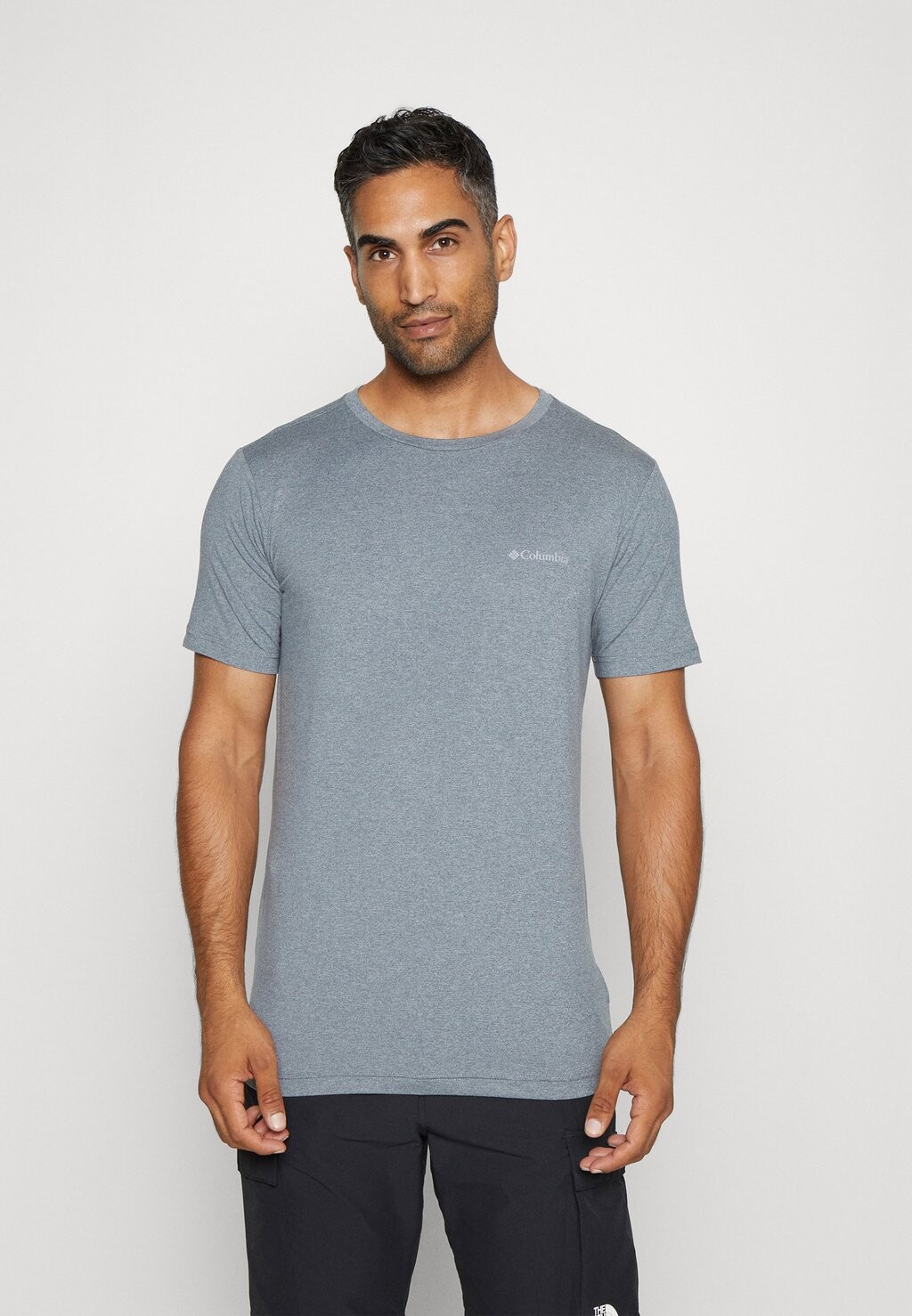 

Спортивная футболка ФУТБОЛКА TECH TRAIL GRAPHIC TEE Columbia, городской серый вереск