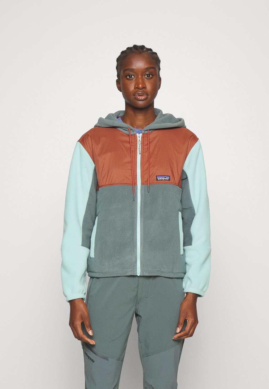 

Флисовая куртка Patagonia MICRODINI HOODY, цвет nouveau green