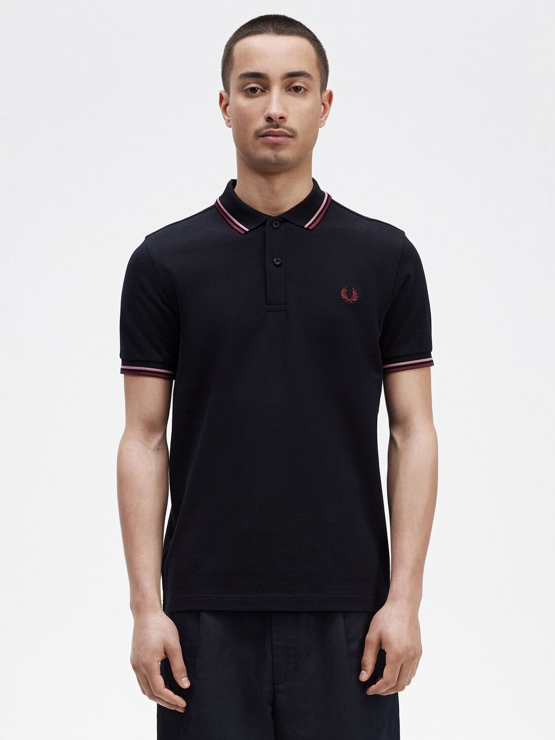 

Рубашка-поло стандартного кроя с двойными кончиками Fred Perry, темно-синий Dtyrpnk Obld