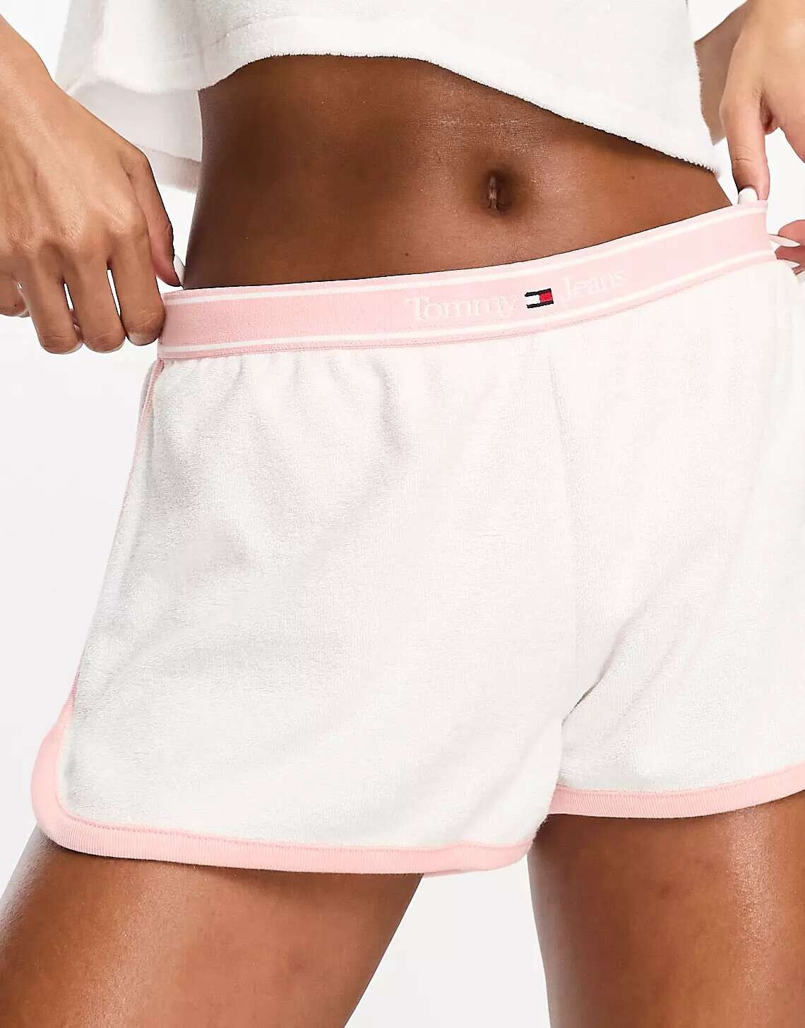 

Белые шорты для отдыха Tommy Jeans Tommy Hilfiger