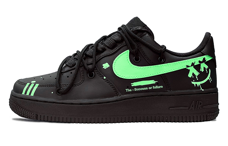 

Женские кроссовки для скейтбординга Nike Air Force 1