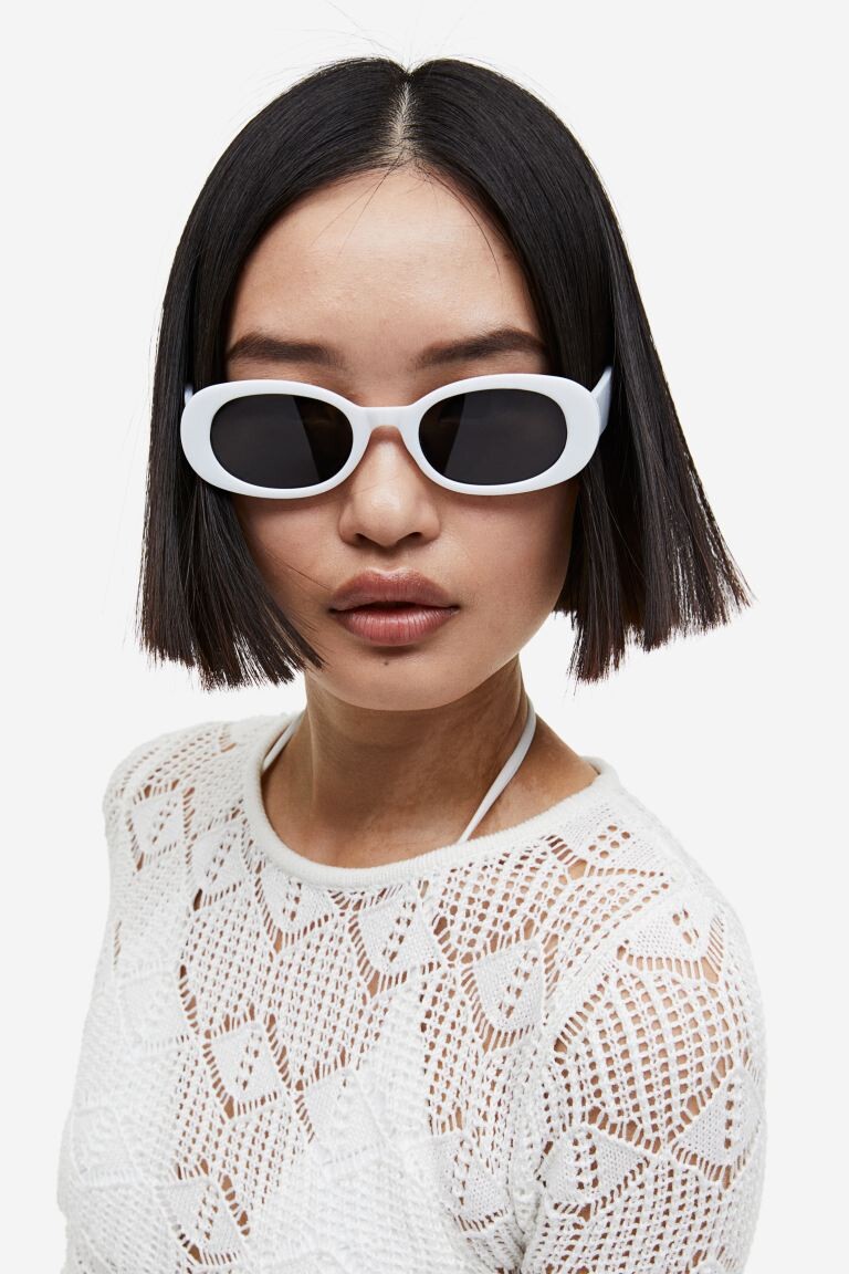 

Овальные солнцезащитные очки H&M