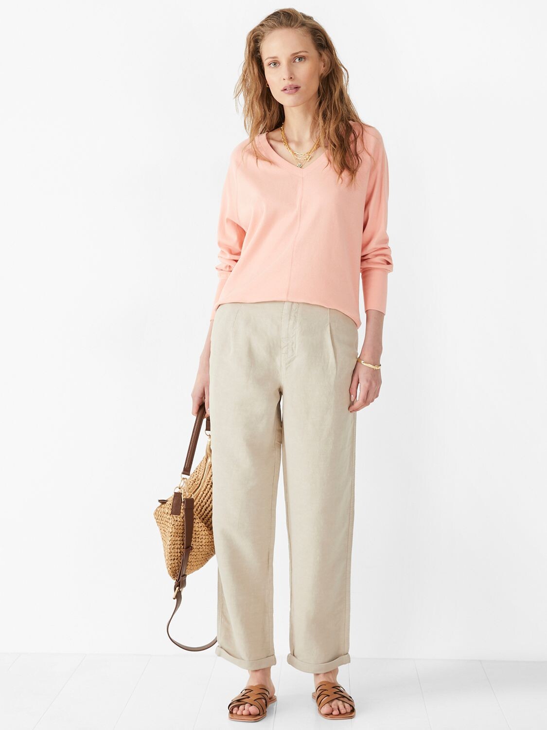 

hush Robin Plain Свободные брюки чинос из смесового льна, песочный цвет
