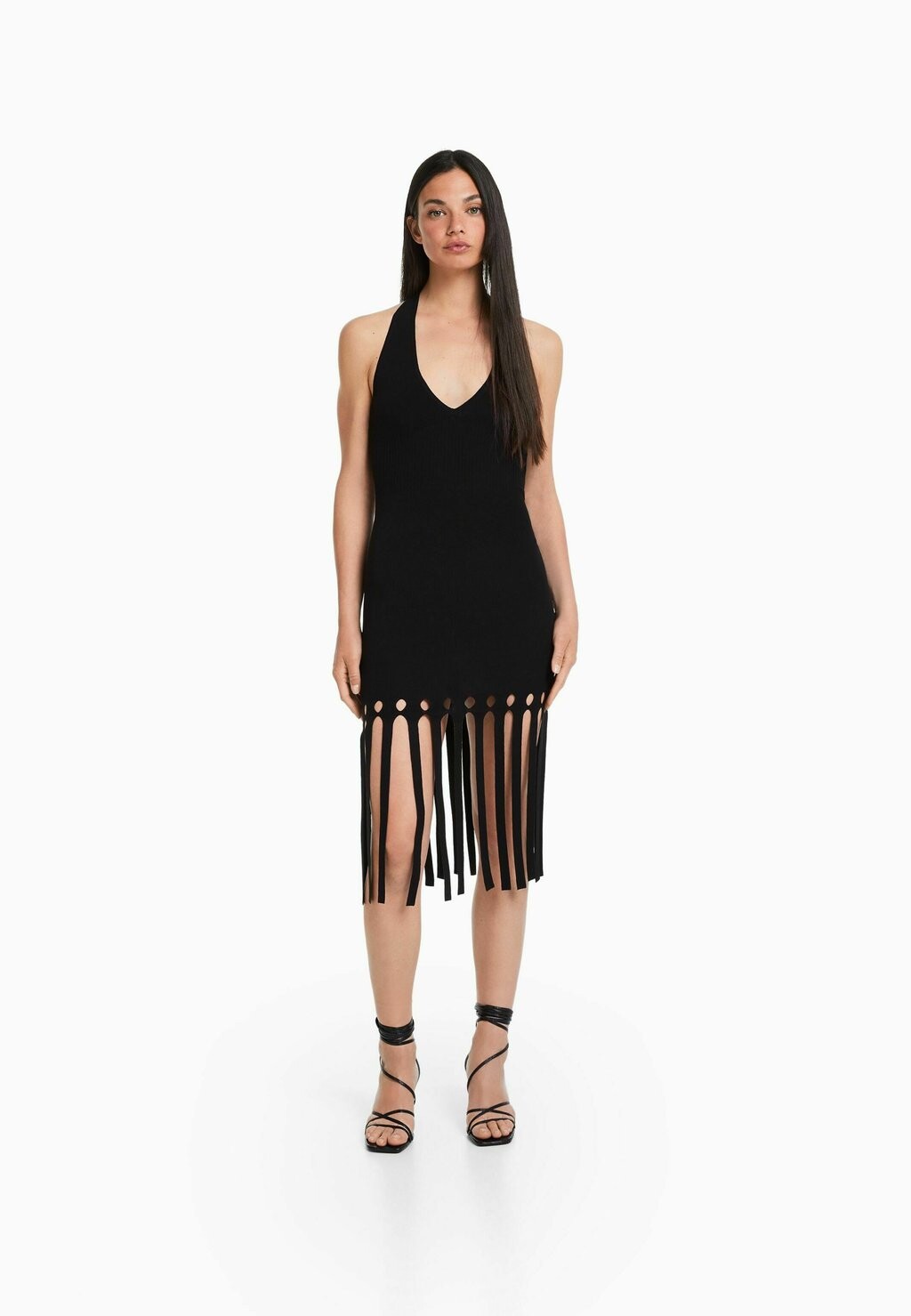 

Трикотажное платье Bershka, черный