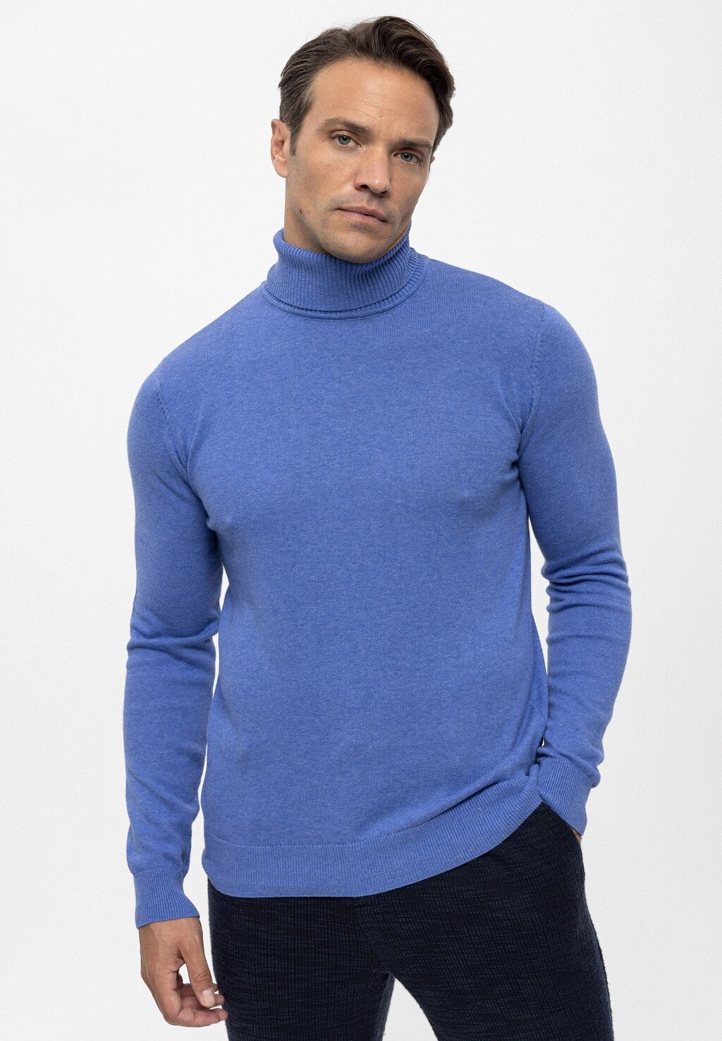 

Свитер Водолазка Felix Hardy, цвет royal blue