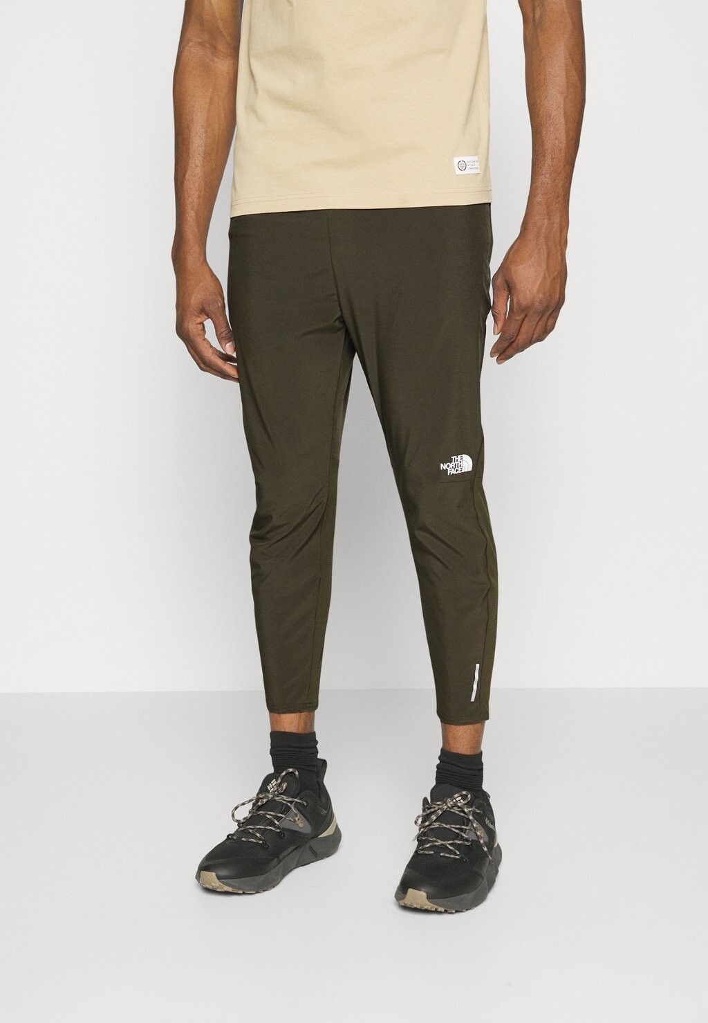 

Спортивные брюки The North Face