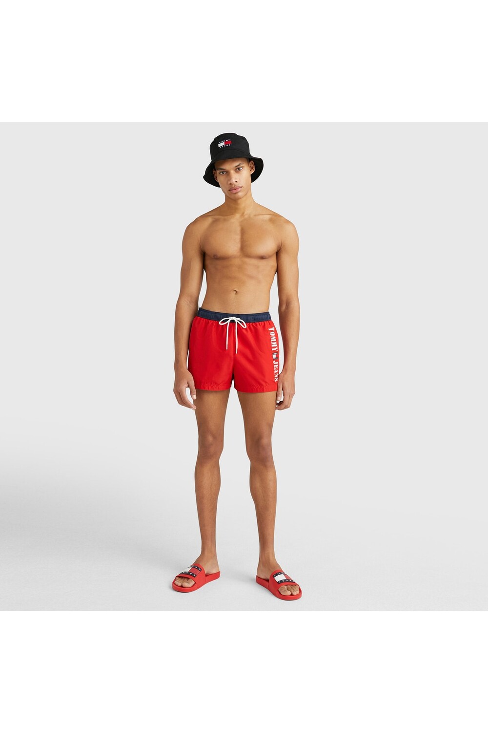 

Шорты Tommy Hilfiger, красный