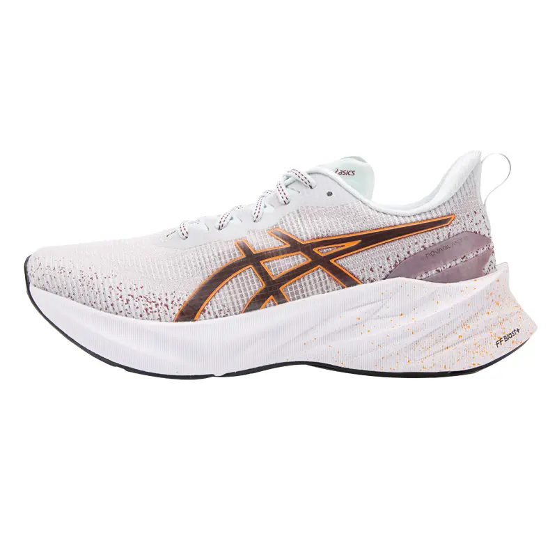 Кроссовки мужские Asics Novablast 3 LE с отскоком верха, светло-розовый кроссовки novablast 2 gs black fruit punch asics черный