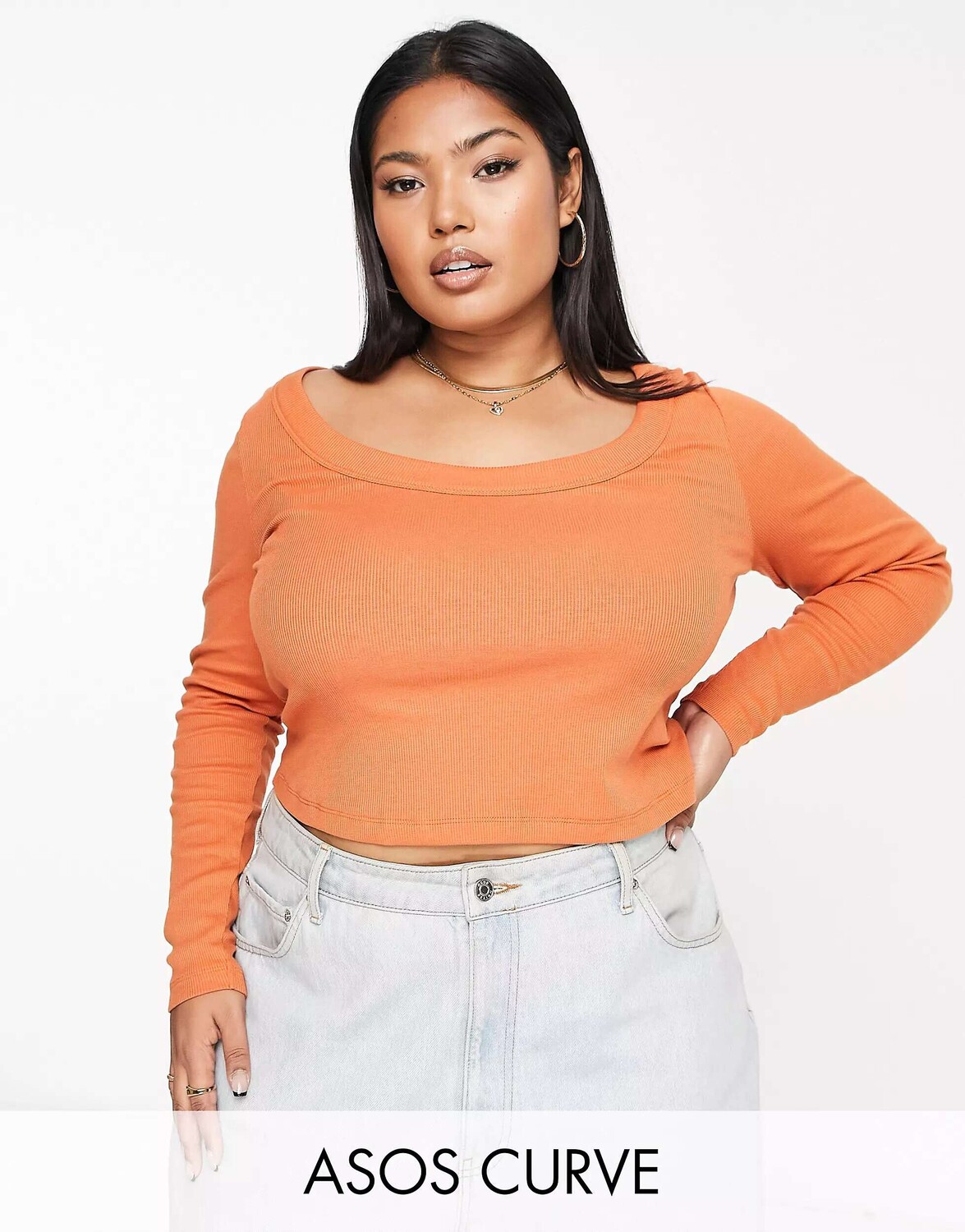 

Ржавый топ в рубчик с длинными рукавами и овальным вырезом ASOS DESIGN Curve