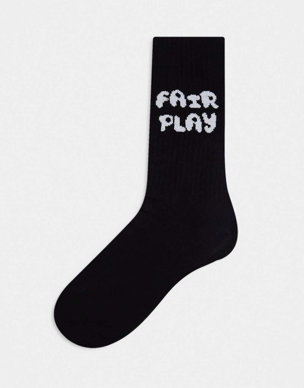

Спортивные носки ASOS DESIGN с надписью Fair Play