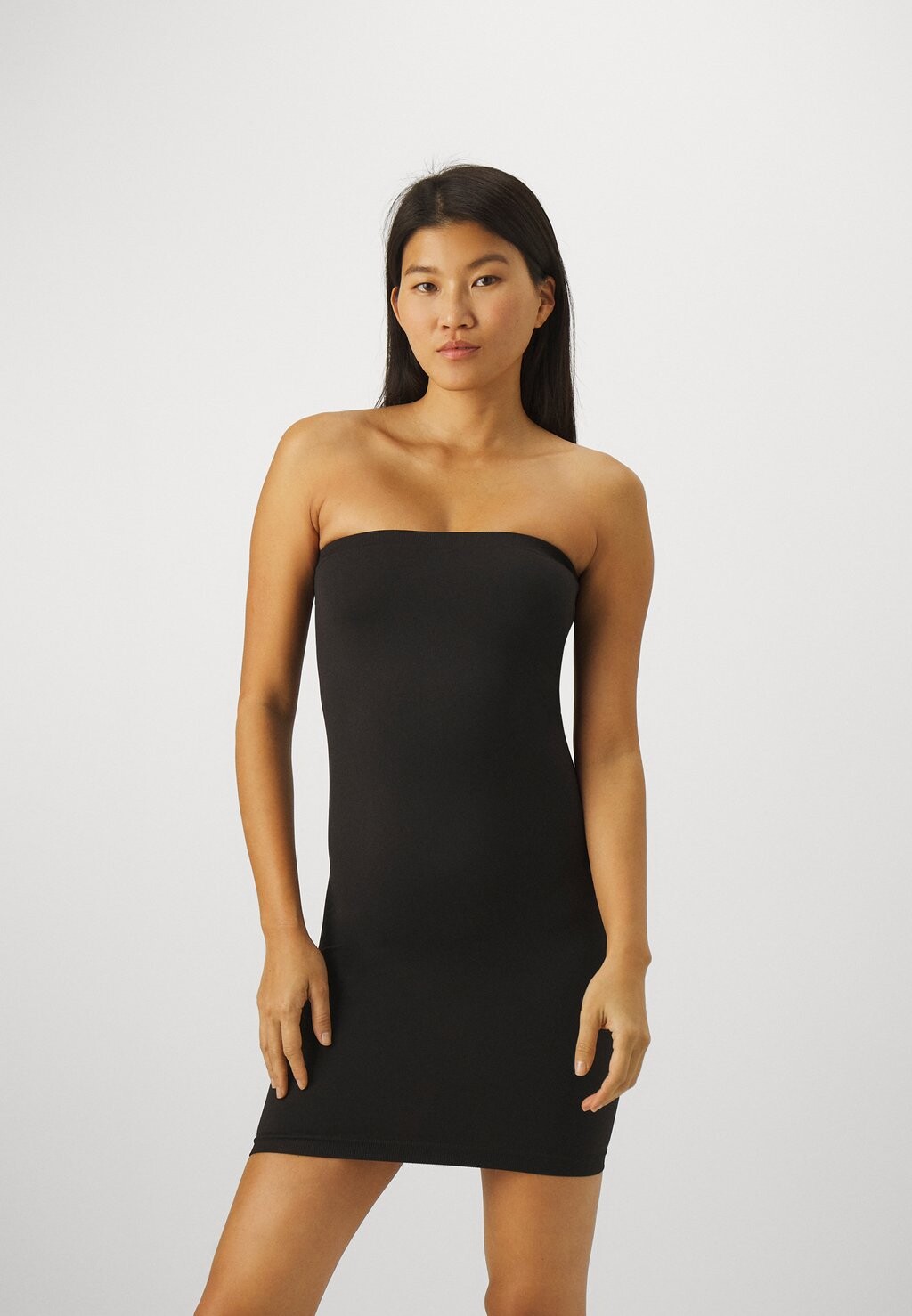 

Корректирующее белье BANDEAU Marks & Spencer, цвет black