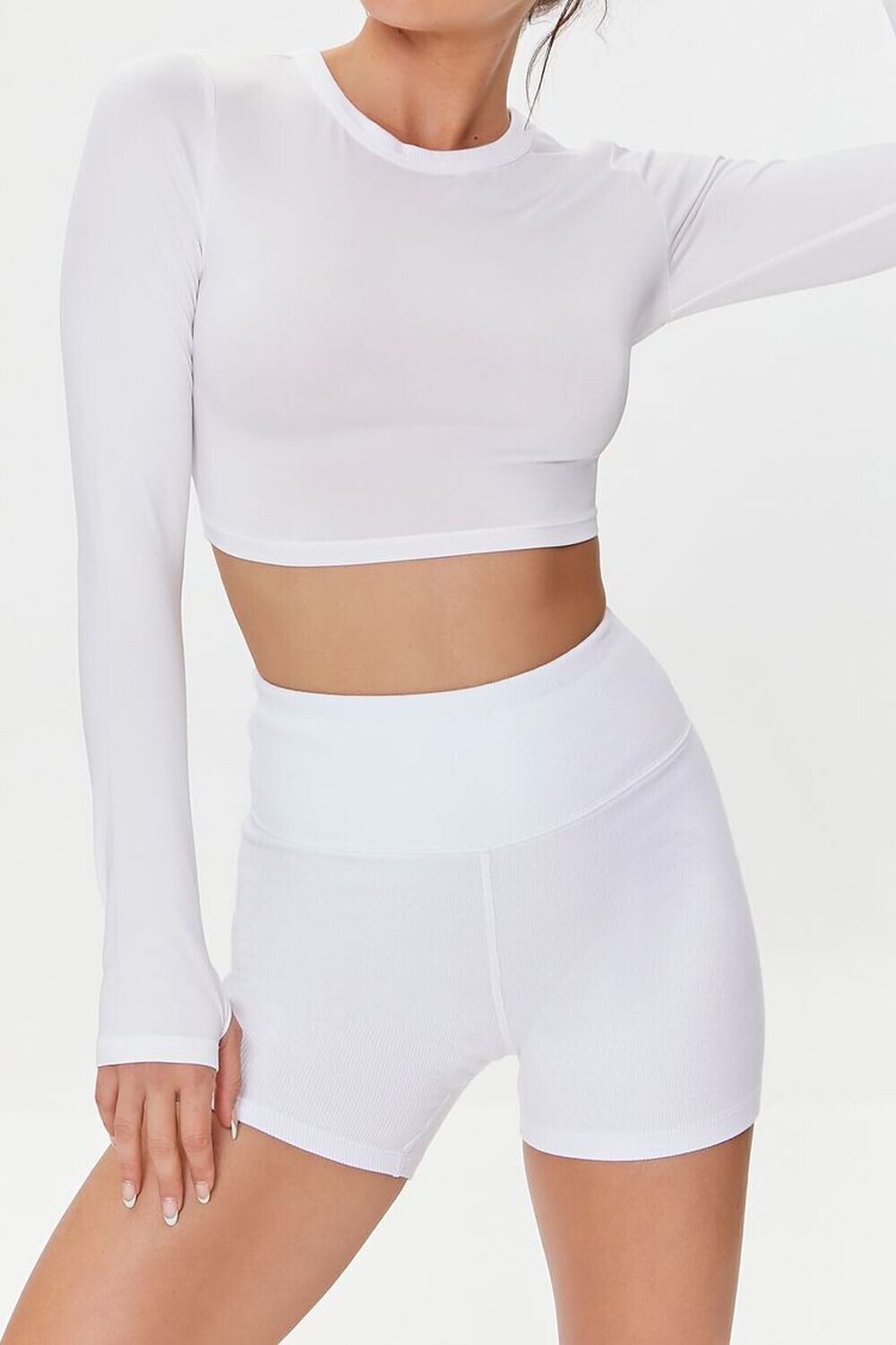 

Байкерские шорты Active с высокой посадкой Forever 21, белый