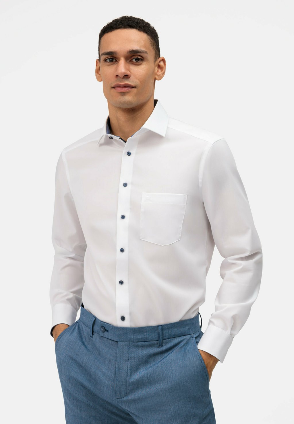 Деловая рубашка MODERN FIT Olymp Luxor, цвет white триммер olymp hairmaster z3c