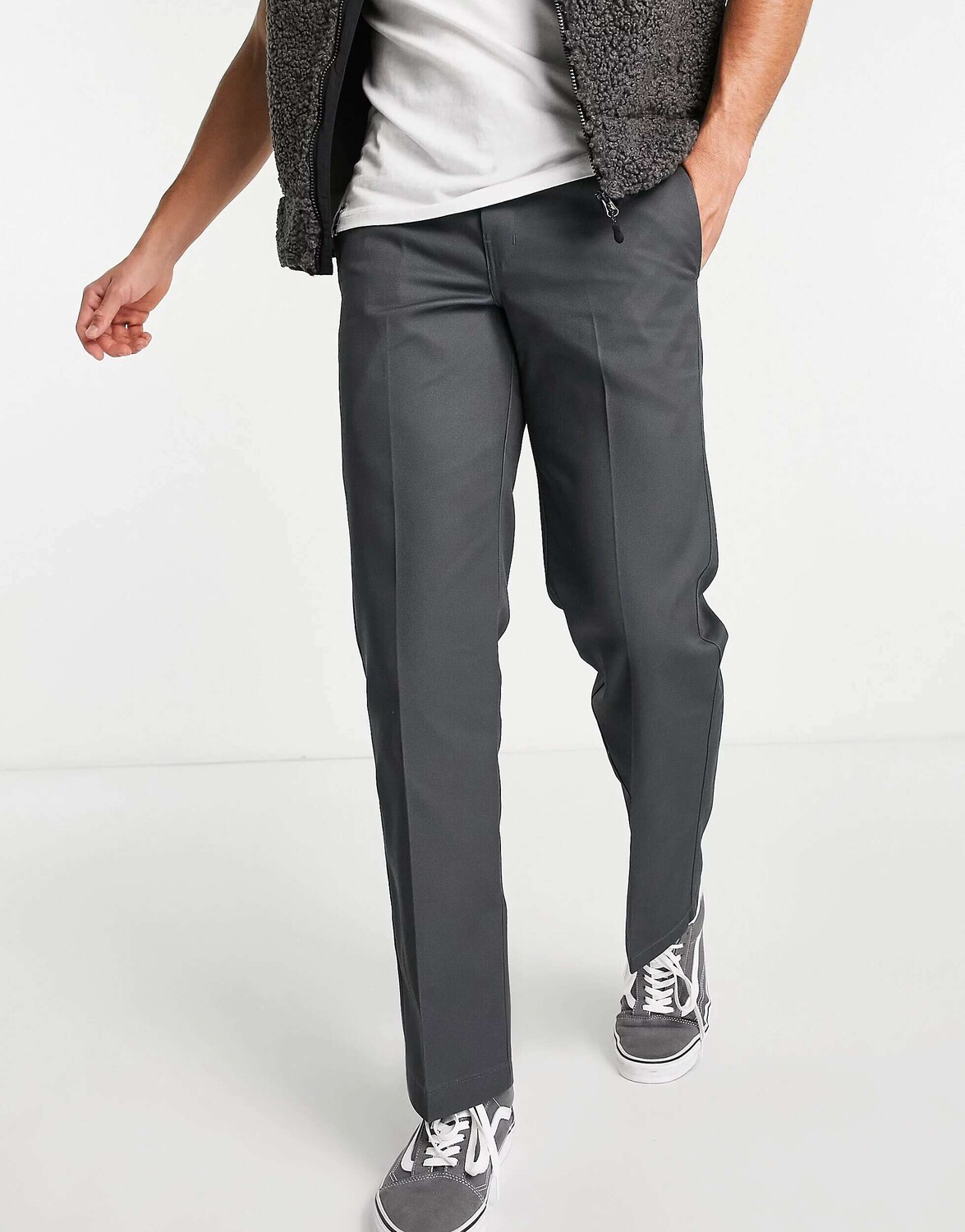 

Серые рабочие брюки прямого кроя узкого кроя Dickies 873 - СЕРЫЙ