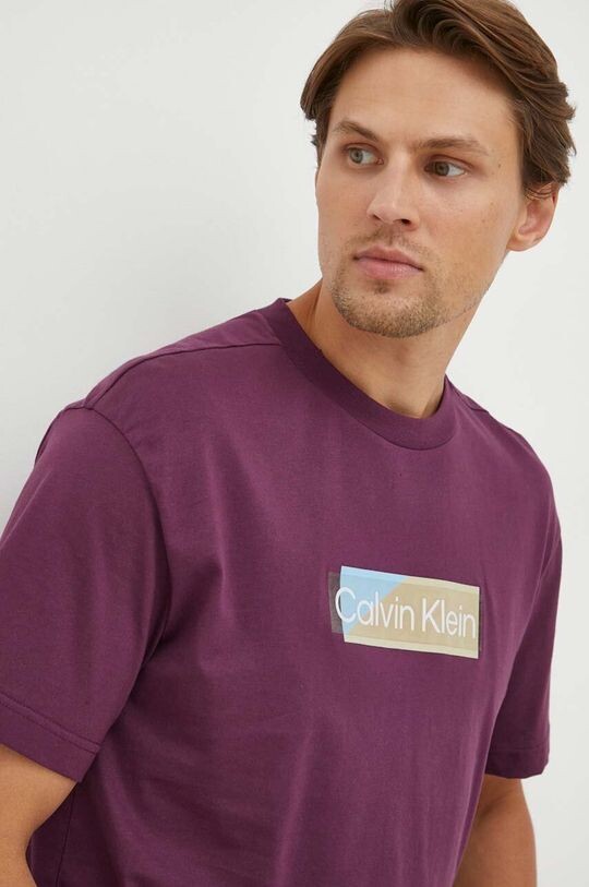 

Хлопковая футболка Calvin Klein, фиолетовый