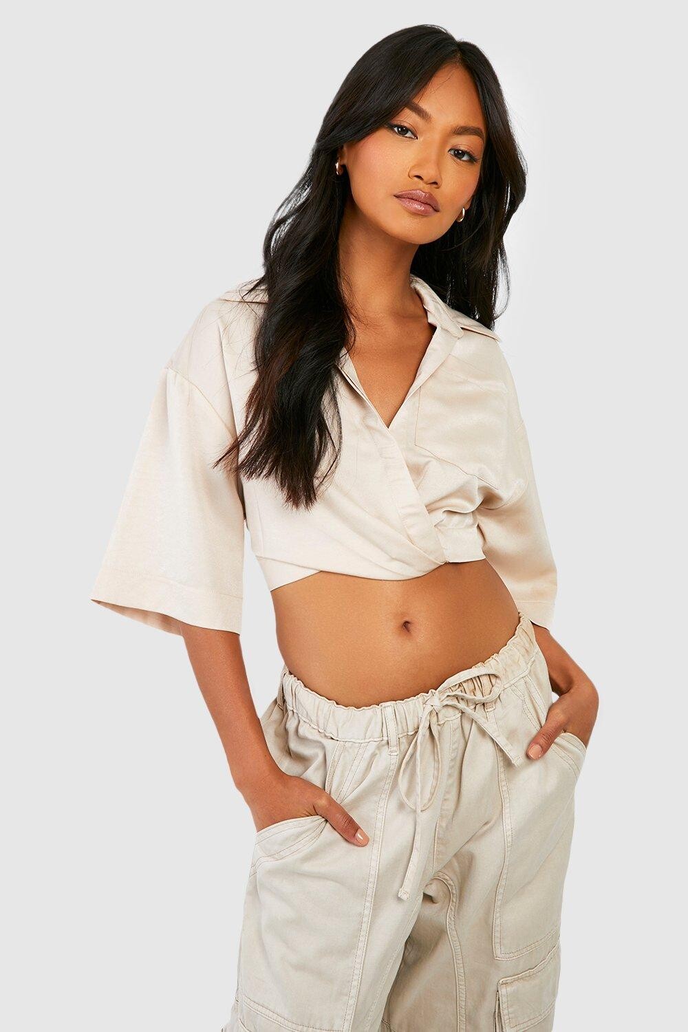 

Укороченная атласная рубашка Boohoo, серый
