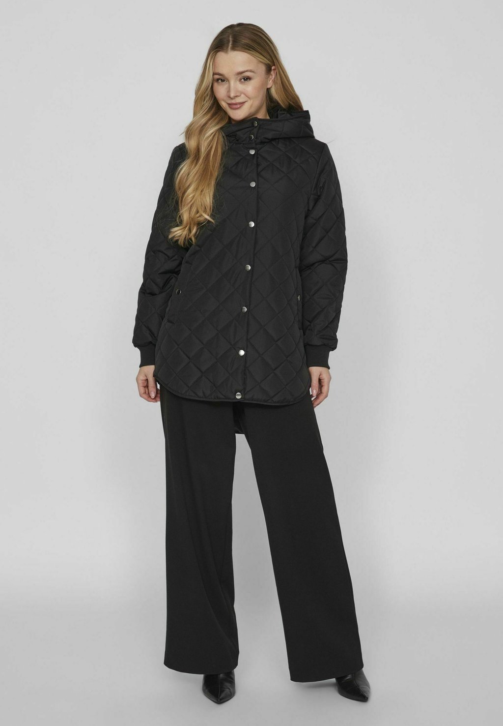 Зимнее пальто STEPP VILA Petite, черный vila блейзер со сборками на рукавах vila черный