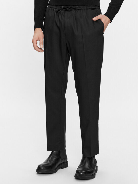 

Узкие брюки чиносы Calvin Klein, черный