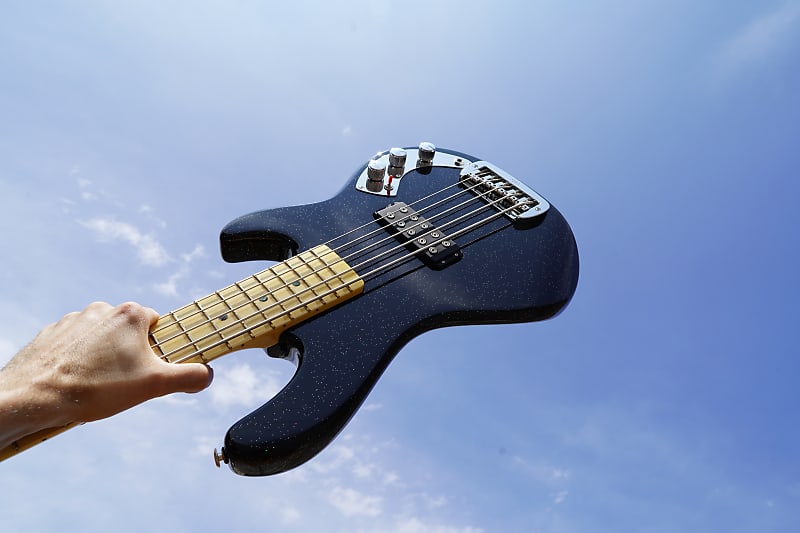 цена Басс гитара G&L USA Series 750 CLF-Research L-1000 Andromeda 5-String Electric Bass Guitar w/ Tolex Case