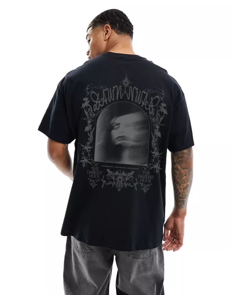 Черная оверсайз-футболка с принтом на груди и спине в стиле гранж ASOS бежевый свитшот в стиле ретро с принтом на груди и спине sean john