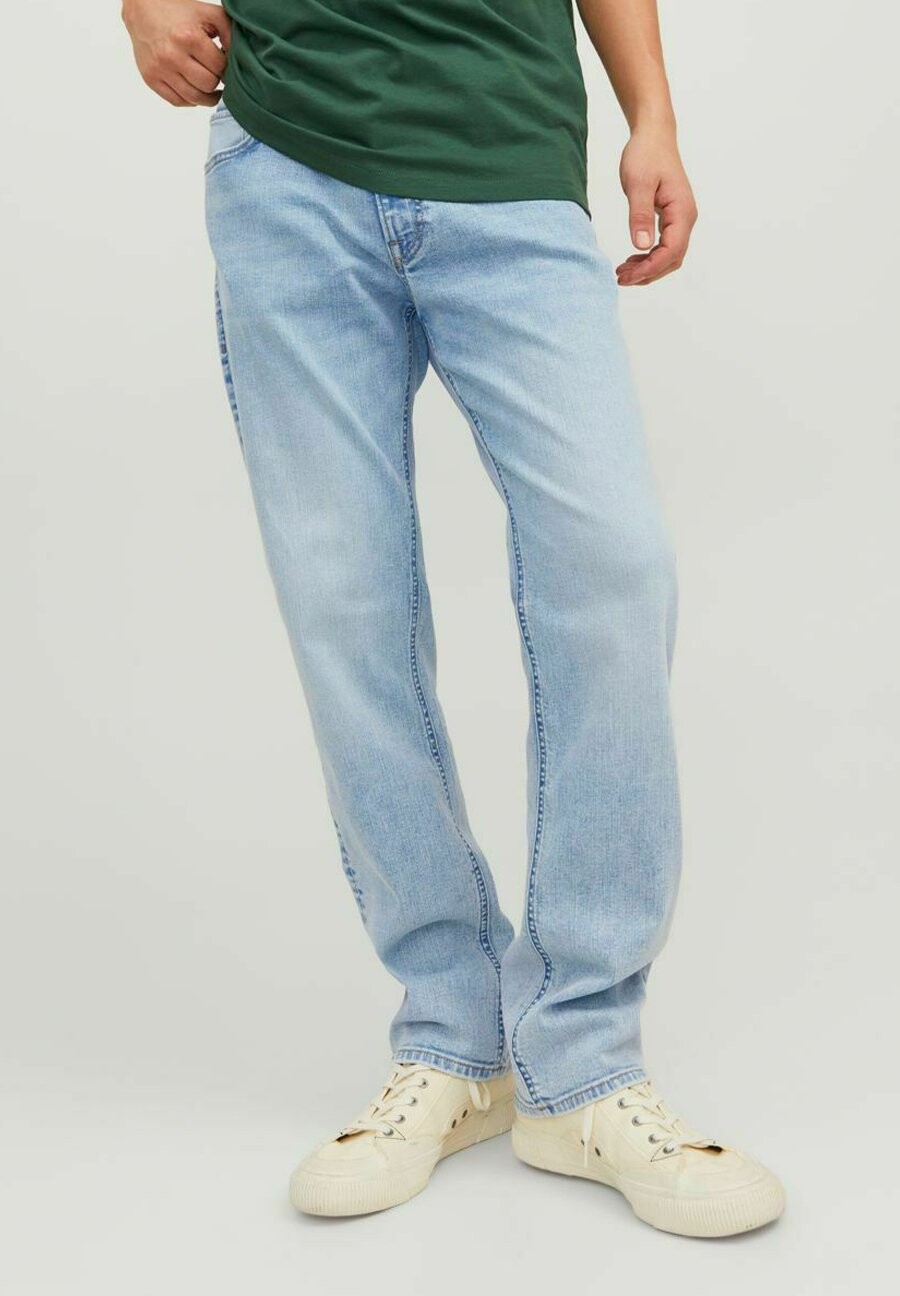 

Джинсы прямого кроя Jack & Jones