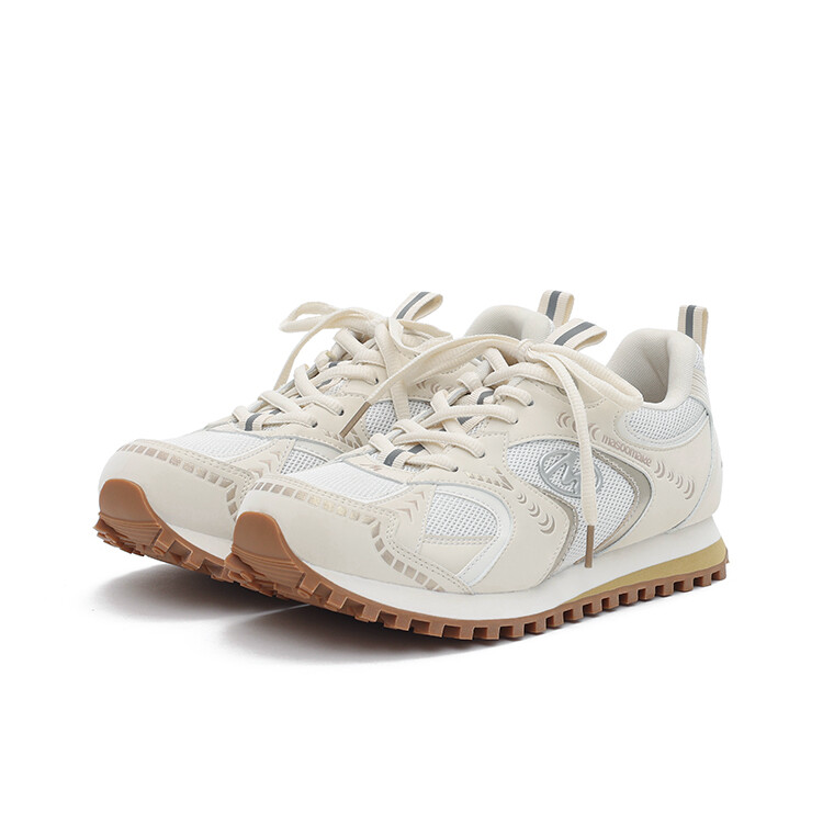 

Кроссовки MASOOMAKE Lifestyle Shoes Women's Low-top, цвет Off White