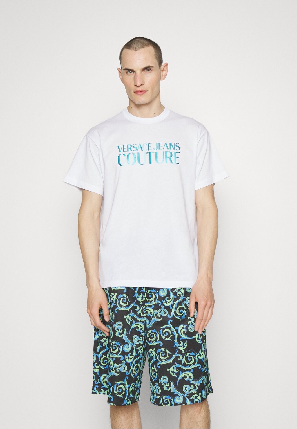 

Футболка с принтом Versace Jeans Couture, белый