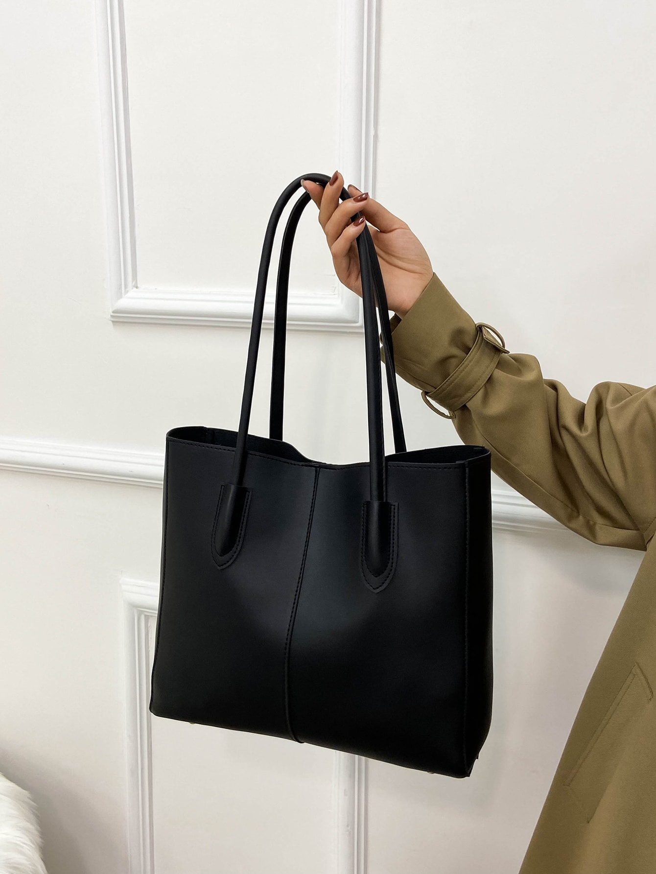 Женская осенне-зимняя новая стильная простая большая сумка на одно плечо большой вместимости для ежедневных поездок на работу, черный осенне зимняя новая шерстяная плюшевая женская блузка
