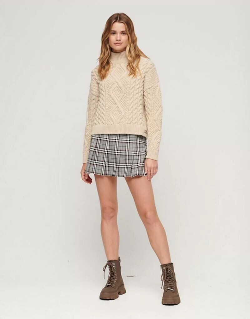 

Бежевый джемпер-поло косой вязки Superdry Aran