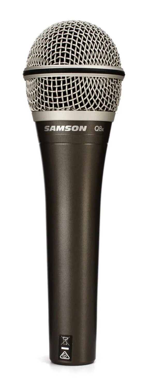 

Суперкардиоидный динамический вокальный микрофон Samson Q8x
