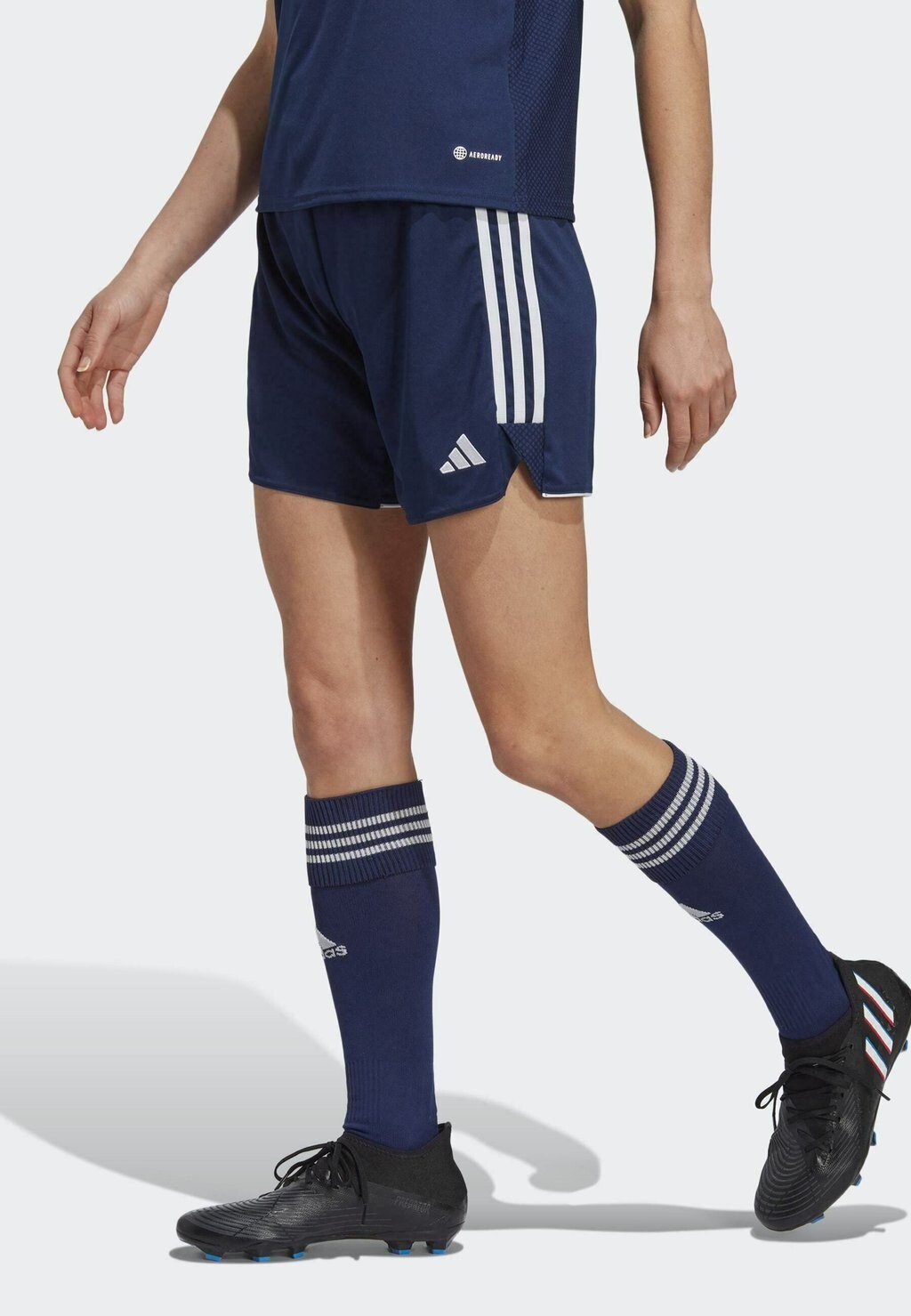 

Спортивные шорты Adidas, синий